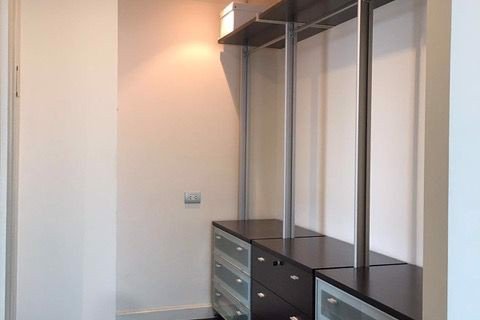 Condominio de 3 dormitorios en Khlong San, Bangkok, Tailandia № 75857 - foto 8