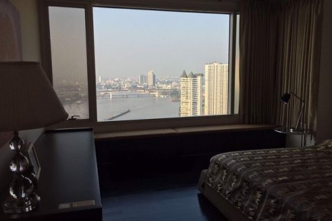 Condominio de 3 dormitorios en Khlong San, Bangkok, Tailandia № 75857 - foto 4