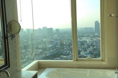Condominio de 3 dormitorios en Khlong San, Bangkok, Tailandia № 75857 - foto 6