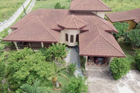 Hotel 1000 m2 en Hua Hin, Tailandia № 132836 - foto 5