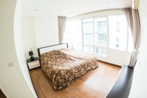 Condominio de 2 dormitorios en Bang Na, Bangkok, Tailandia № 132838 - foto 7