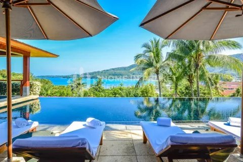Casa de 6 dormitorios en Kamala, Tailandia № 131053 - foto 24