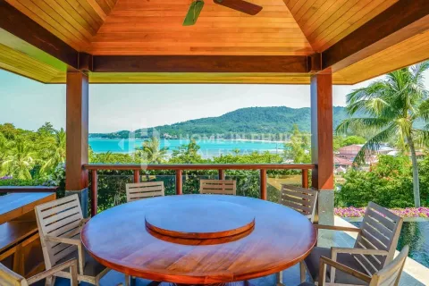 Casa de 6 dormitorios en Kamala, Tailandia № 131053 - foto 25