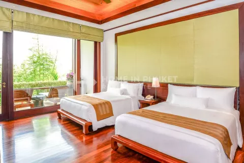 Casa de 6 dormitorios en Kamala, Tailandia № 131053 - foto 9