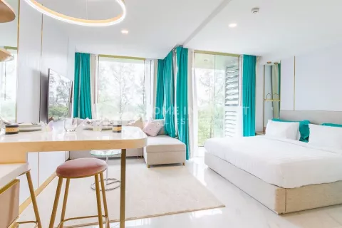 Estudio en el condominio en Bang Tao, Tailandia № 131048