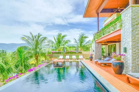 Condominio de 4 dormitorios en Kamala, Tailandia № 131052
