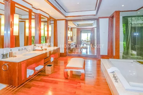 Condominio de 4 dormitorios en Kamala, Tailandia № 131052 - foto 7