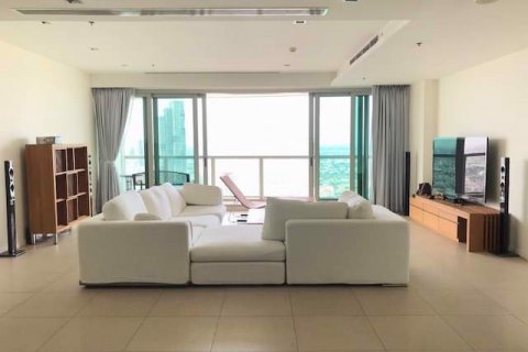 Condominio de 3 dormitorios en Bangkok, Tailandia en The River  № 83911