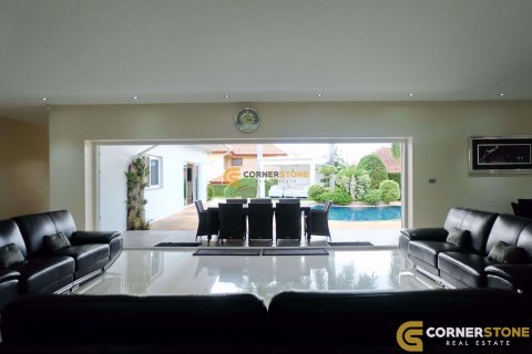 Estudio en Pattaya, Tailandia № 100383 - foto 3