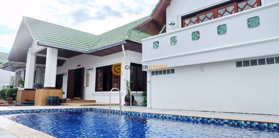 Estudio en Pattaya, Tailandia № 100384
