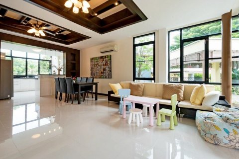 Casa de 4 dormitorios en Pattaya, Tailandia № 8616 - foto 8