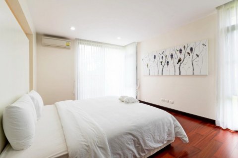 Casa de 4 dormitorios en Pattaya, Tailandia № 8616 - foto 14