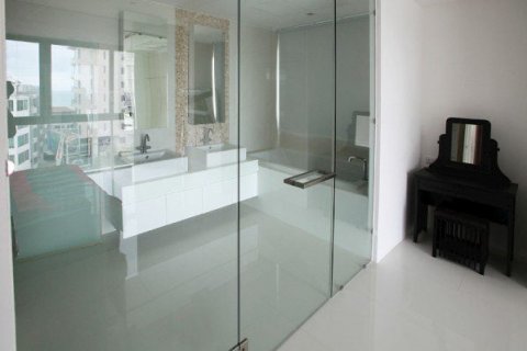 Condominio de 2 dormitorios en Pattaya, Tailandia № 130655 - foto 10