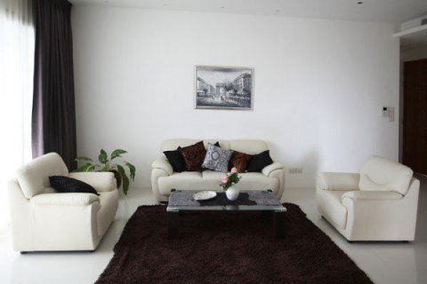 Condominio de 2 dormitorios en Pattaya, Tailandia № 130655 - foto 3