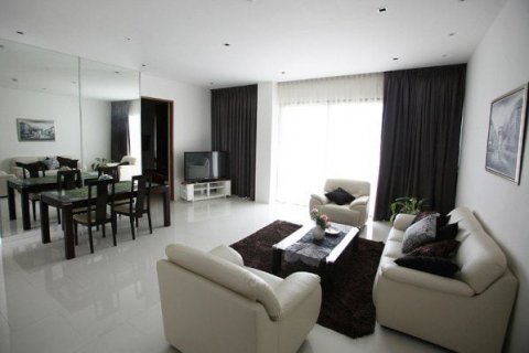 Condominio de 2 dormitorios en Pattaya, Tailandia № 130655 - foto 4