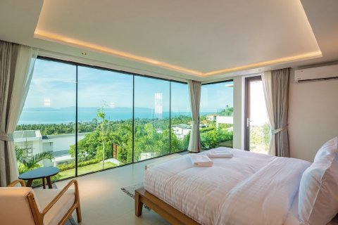 Casa de 4 dormitorios en Ko Samui, Tailandia № 130658 - foto 11