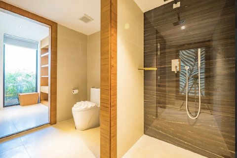 Casa de 4 dormitorios en Ko Samui, Tailandia № 130658 - foto 13