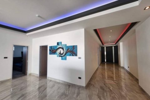 Condominio de 3 dormitorios en Pattaya, Tailandia № 99598 - foto 10