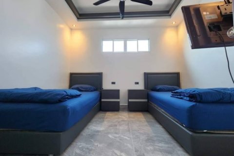 Condominio de 3 dormitorios en Pattaya, Tailandia № 99598 - foto 18
