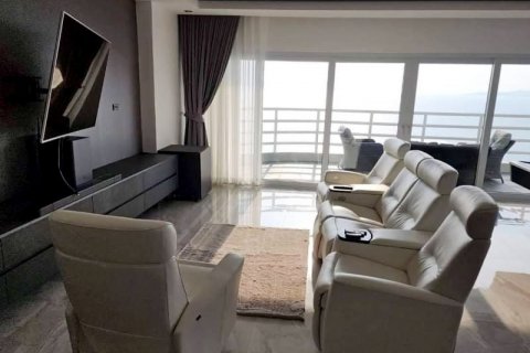 Condominio de 3 dormitorios en Pattaya, Tailandia № 99598 - foto 3