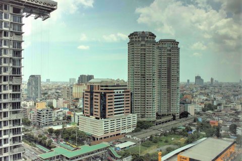 Sobre plano Rhythm Sathorn - Narathiwas en Bangkok, Tailandia № 36312 - foto 7