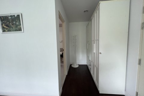 Condominio de 2 dormitorios en Hua Hin, Tailandia № 125145 - foto 14