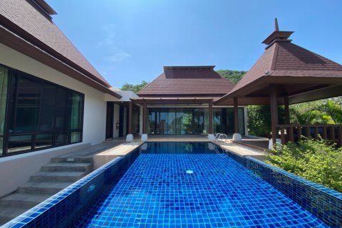 Casa de 3 dormitorios en Hua Hin, Tailandia № 125142
