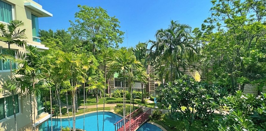 Condominio de 3 dormitorios en Hua Hin, Tailandia № 125144