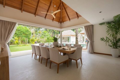 Chalet de 4 dormitorios en Phuket, Tailandia № 124863 - foto 9