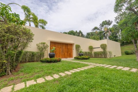 Chalet de 4 dormitorios en Phuket, Tailandia № 124863 - foto 5