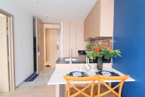 Condominio de 1 dormitorio en Bangkok, Tailandia № 124858 - foto 2