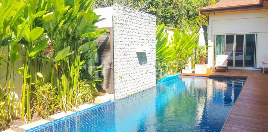 Casa de 4 dormitorios en Nai Harn Beach, Tailandia № 131221