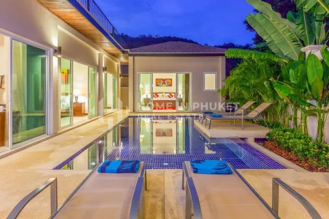 Casa de 5 dormitorios en Nai Harn Beach, Tailandia № 131219 - foto 4