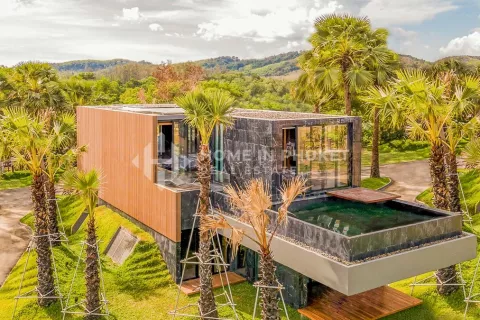 Casa de 3 dormitorios en Phuket, Tailandia № 131255
