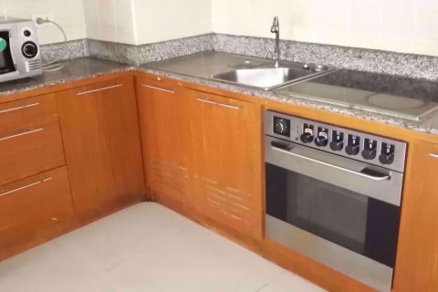 Condominio de 2 dormitorios en Watthana, Bangkok, Tailandia № 77082 - foto 4