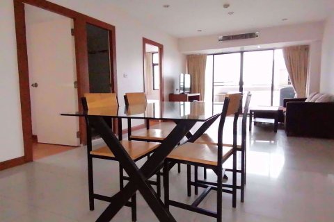 Condominio de 2 dormitorios en Watthana, Bangkok, Tailandia № 77082 - foto 2