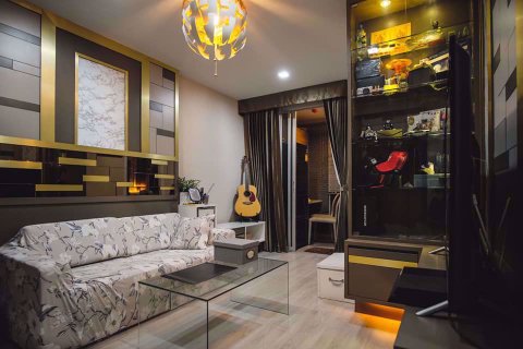 Condo in Khlong Toei, Bangkok, Thailand, 1 bedroom  № 77080