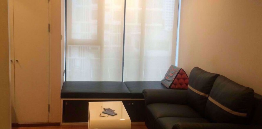 Condominio de 1 dormitorio en Watthana, Bangkok, Tailandia № 77077