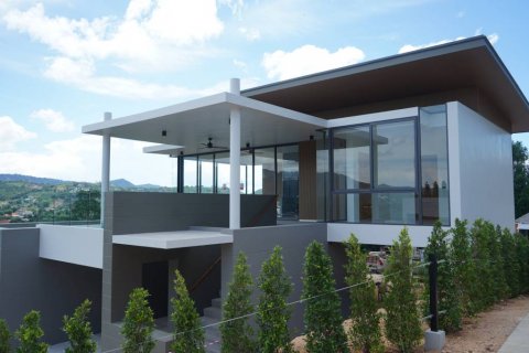 Chalet de 3 dormitorios en Surat Thani, Tailandia № 121135 - foto 2