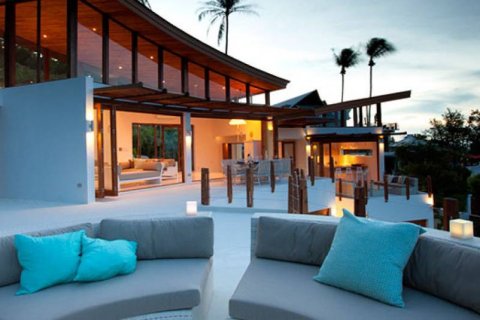 Chalet de 4 dormitorios en Surat Thani, Tailandia № 125952 - foto 3