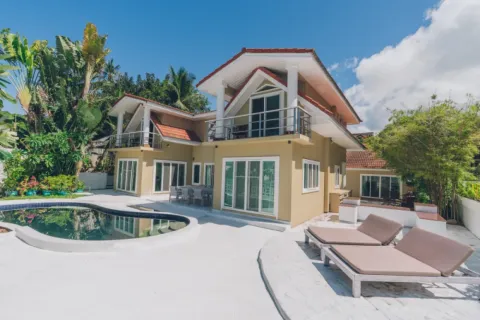 Villa in Ko Samui, Thailand 3 bedrooms № 107573 - photo 18