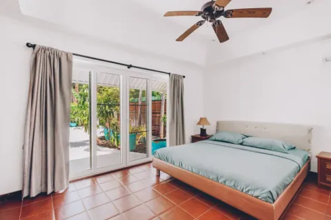 Villa in Ko Samui, Thailand 3 bedrooms № 107573 - photo 16