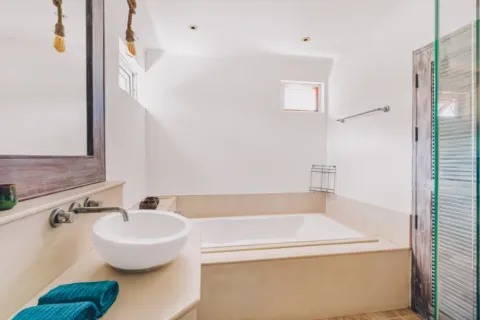 Villa in Ko Samui, Thailand 3 bedrooms № 107573 - photo 17