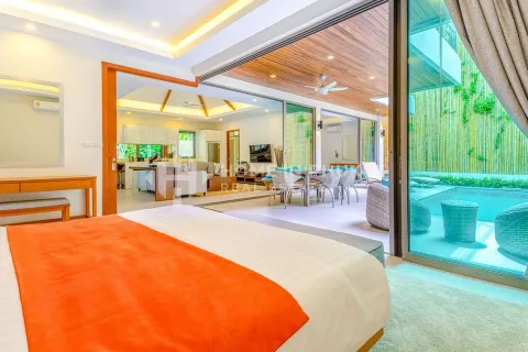 Casa de 3 dormitorios en Rawai, Tailandia № 131108 - foto 9