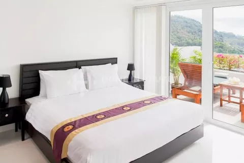 Condominio de 1 dormitorio en Kata, Tailandia № 131112 - foto 9