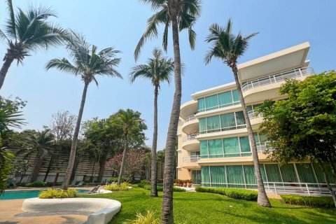 Condominio de 3 dormitorios en Hua Hin, Tailandia № 124527 - foto 4