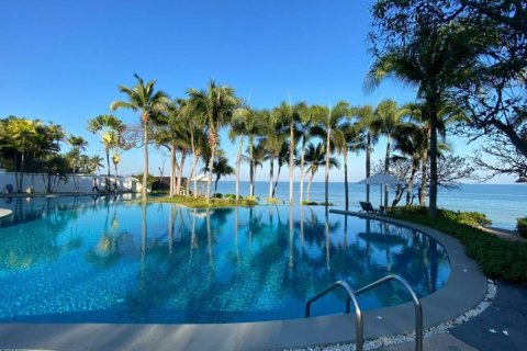 Condominio de 3 dormitorios en Hua Hin, Tailandia № 124527 - foto 2
