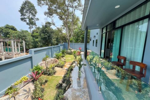 Villa in Surat Thani, Thailand 2 Schlafzimmer № 124523 - Foto 2