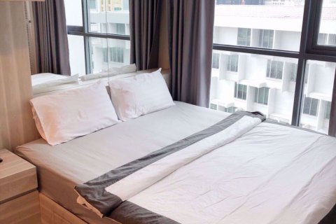 Condominio de 1 dormitorio en Bang Rak, Bangkok, Tailandia № 76919 - foto 4