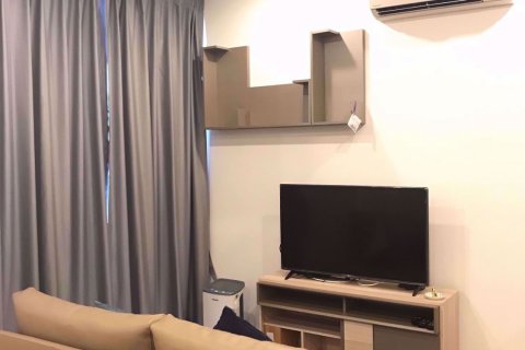 Condominio de 1 dormitorio en Bang Rak, Bangkok, Tailandia № 76917 - foto 2